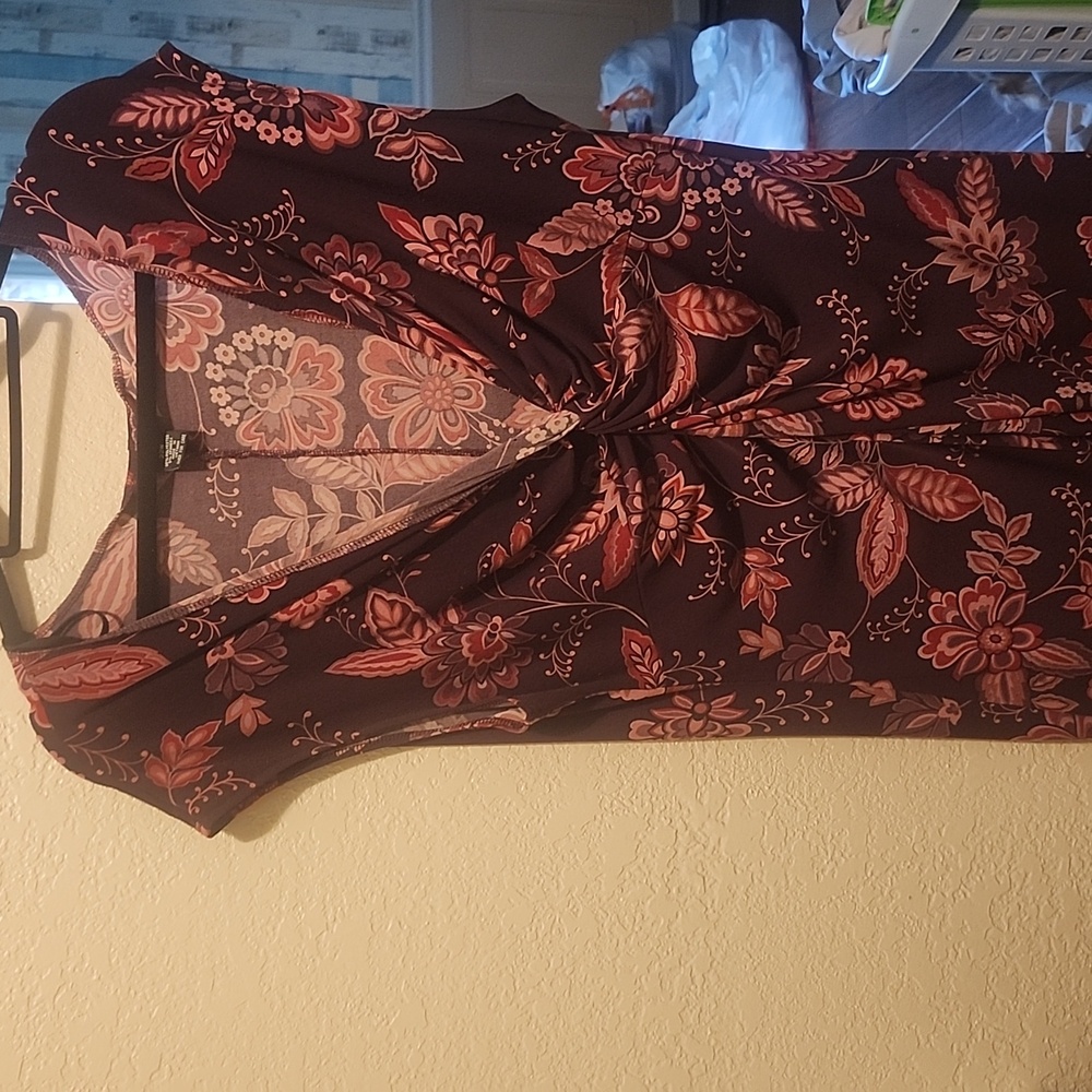 Courtenay women's dress.   Box 12